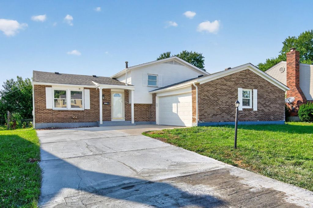 11255 Logenberry Circle, Forest Park, OH 45240