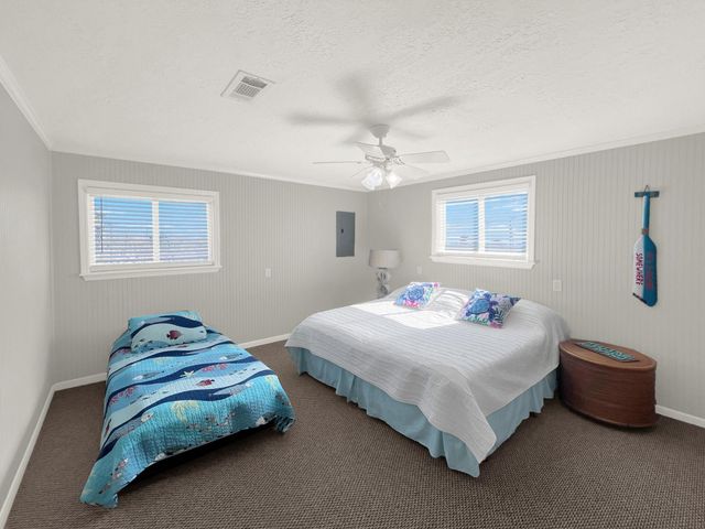 982 County Road 204, Sargent, TX 77414