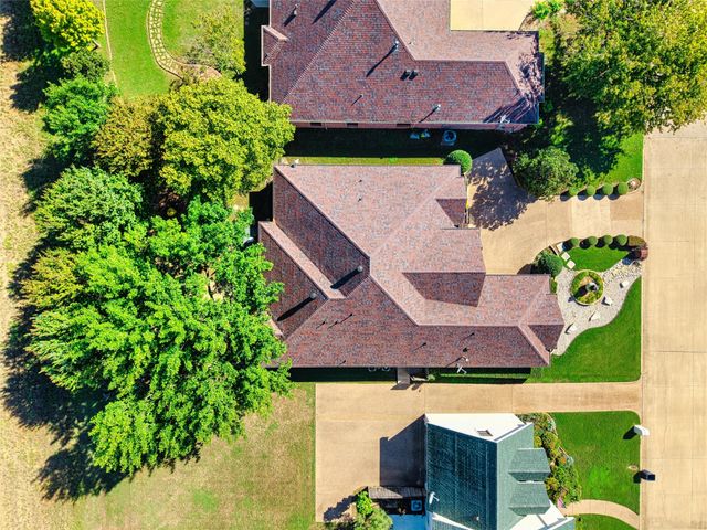 5841 River Meadows Place, Fort Worth, TX 76112