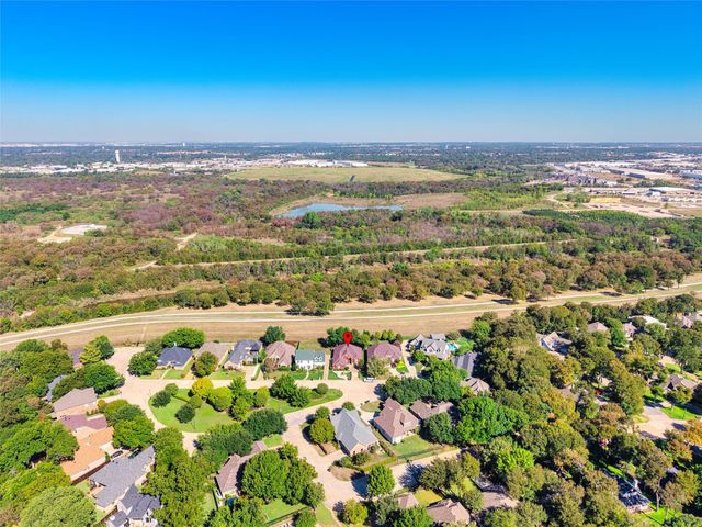 5841 River Meadows Place, Fort Worth, TX 76112