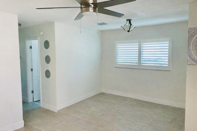 2100 NE 38th Street 142, Lighthouse Point, FL 33064