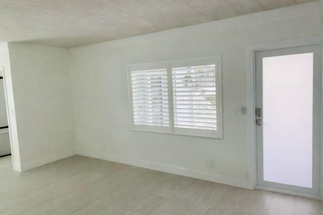 2100 NE 38th Street 142, Lighthouse Point, FL 33064