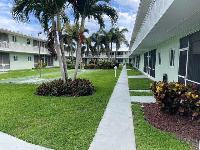 2100 NE 38th Street 142, Lighthouse Point, FL 33064