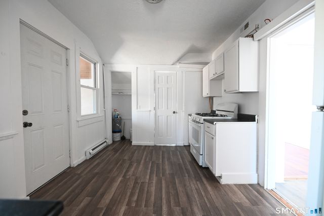 12 Benham Street, Waterbury, CT 06708