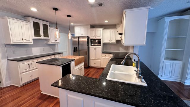 9551 Highedge Drive, Dallas, TX 75238