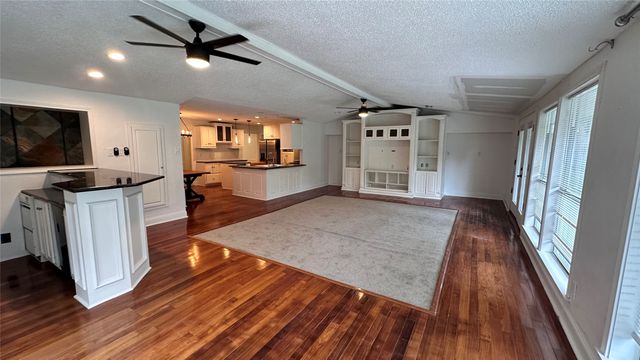 9551 Highedge Drive, Dallas, TX 75238