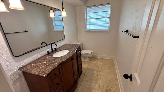 9551 Highedge Drive, Dallas, TX 75238