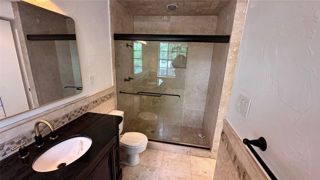 9551 Highedge Drive, Dallas, TX 75238