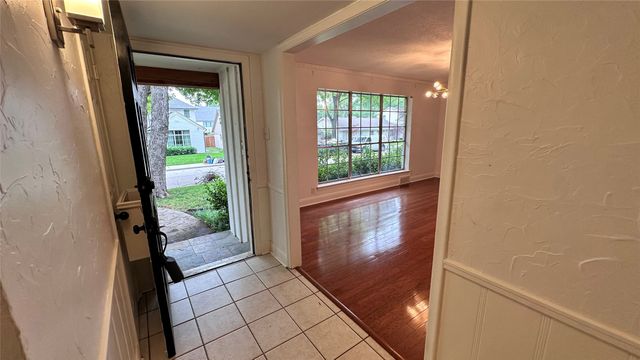 9551 Highedge Drive, Dallas, TX 75238