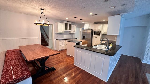 9551 Highedge Drive, Dallas, TX 75238