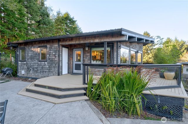 2144 Reservoir Road SW, Ilwaco, WA 98624