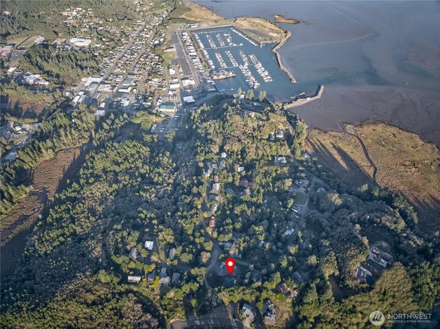 2144 Reservoir Road SW, Ilwaco, WA 98624