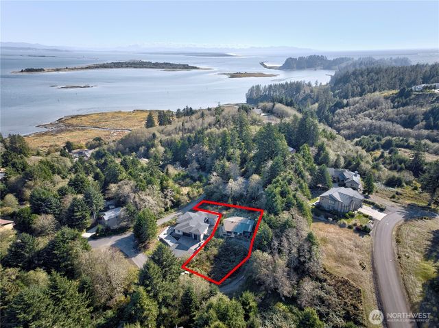2144 Reservoir Road SW, Ilwaco, WA 98624