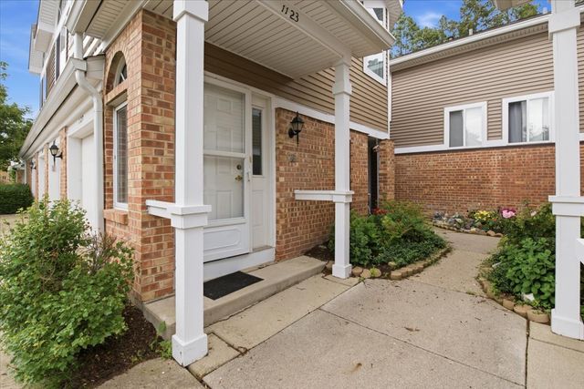 1123 Courtland Drive UNIT, Buffalo Grove, IL 60089