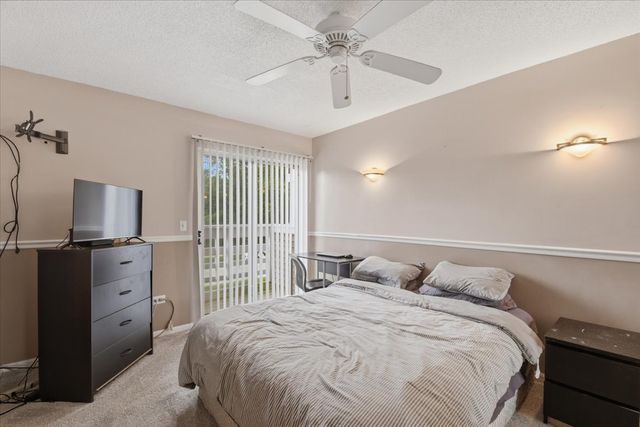 1123 Courtland Drive UNIT, Buffalo Grove, IL 60089