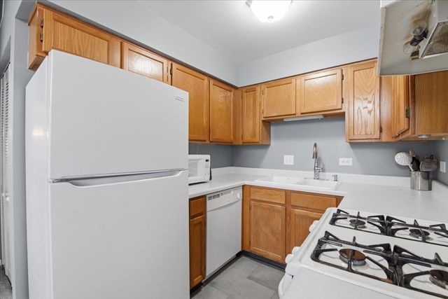 1123 Courtland Drive UNIT, Buffalo Grove, IL 60089