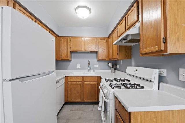 1123 Courtland Drive UNIT, Buffalo Grove, IL 60089