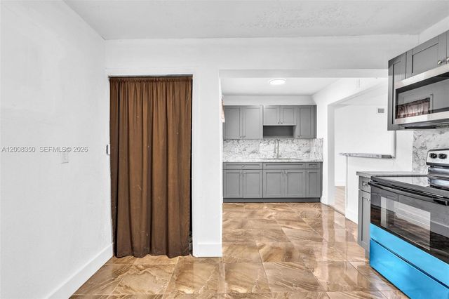 1824 NW 25th Ave, Fort Lauderdale, FL 33311