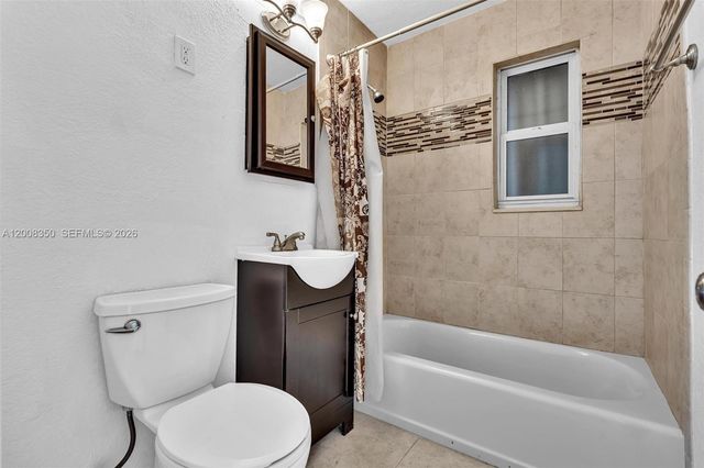 1824 NW 25th Ave, Fort Lauderdale, FL 33311