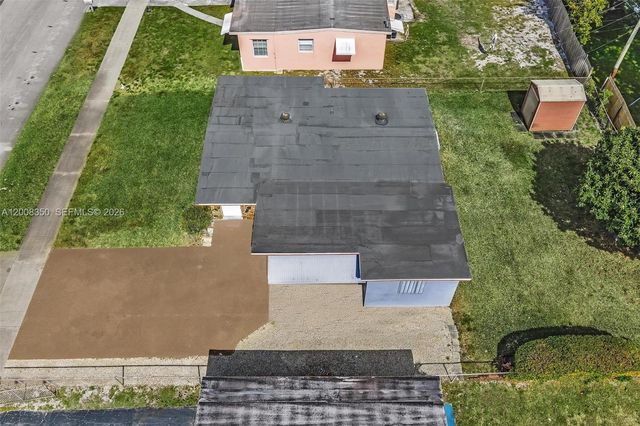 1824 NW 25th Ave, Fort Lauderdale, FL 33311