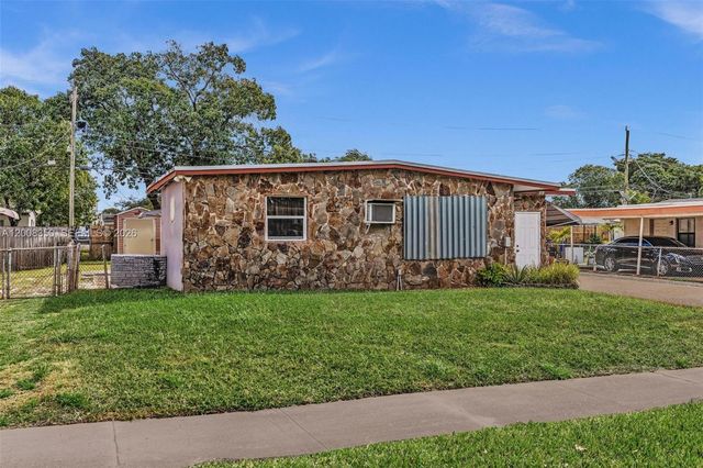 1824 NW 25th Ave, Fort Lauderdale, FL 33311