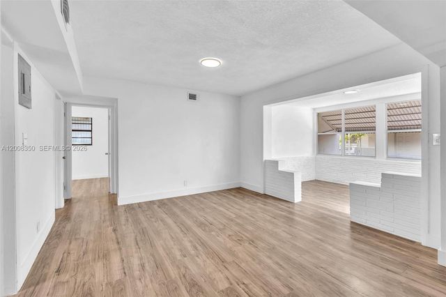 1824 NW 25th Ave, Fort Lauderdale, FL 33311