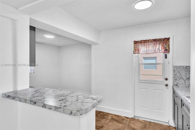 1824 NW 25th Ave, Fort Lauderdale, FL 33311