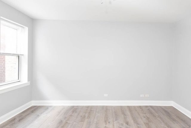 4241 N KENMORE Avenue 303, Chicago, IL 60613