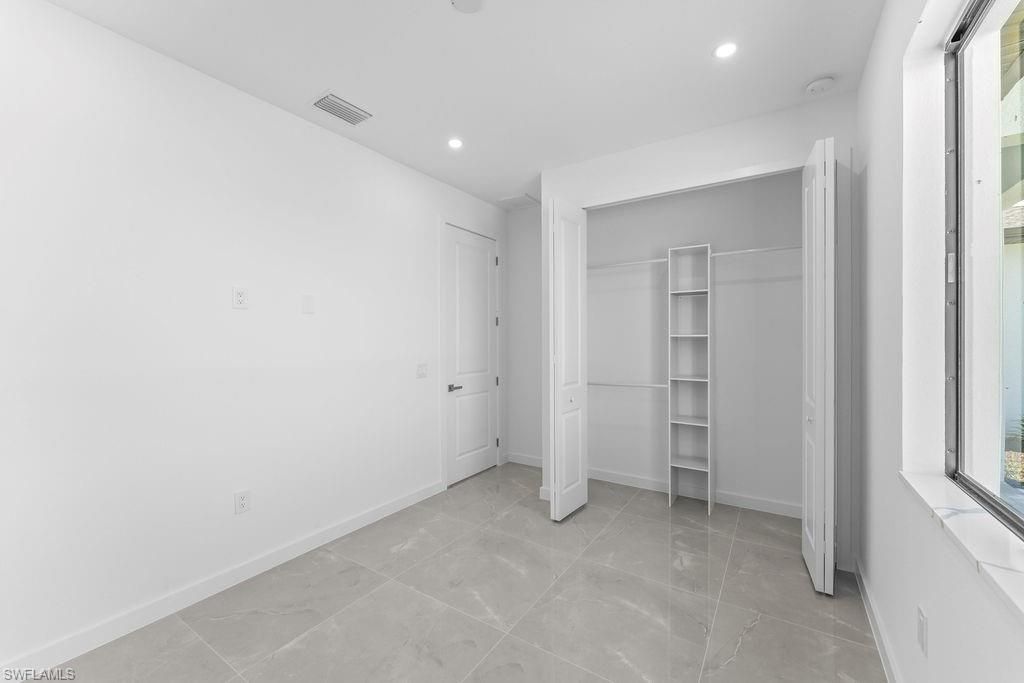 Image 17 of property listing at 1433 NW 7th PL, Cape Coral, FL 33993