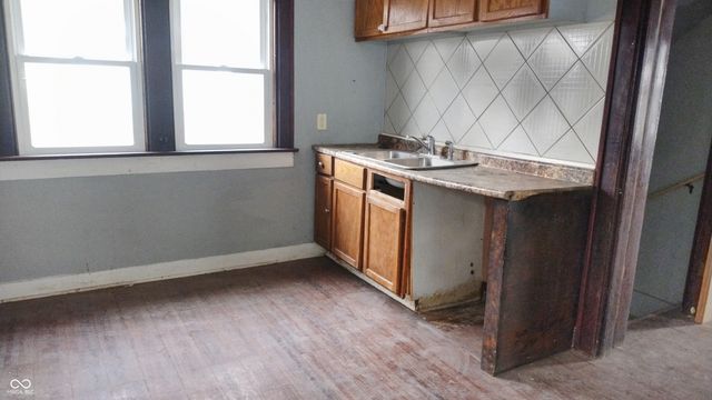 812 N Parker Avenue, Indianapolis, IN 46201