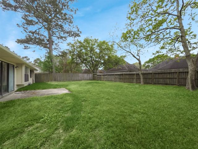 19715 Bambiwoods Court, Humble, TX 77346