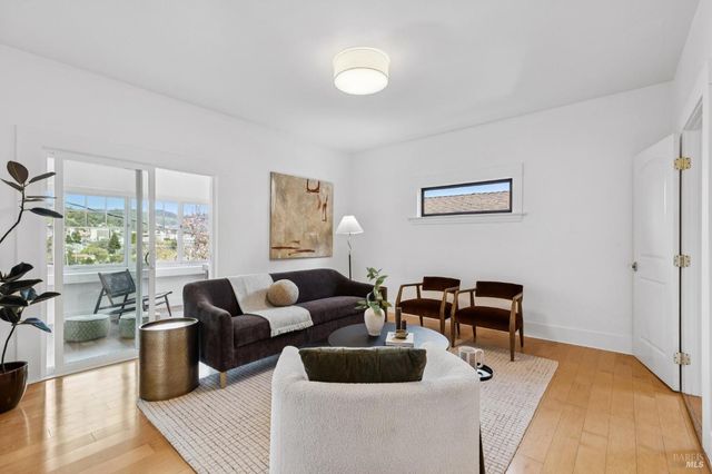 44-46 Martens Blvd, San Rafael, CA 94901