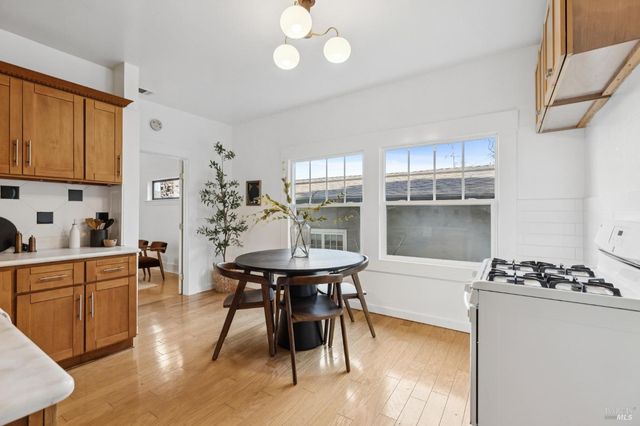 44-46 Martens Blvd, San Rafael, CA 94901