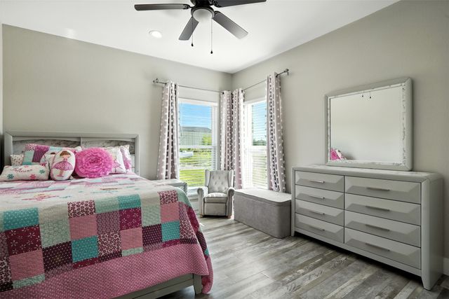 7271 Michelle Point, Krum, TX 76249