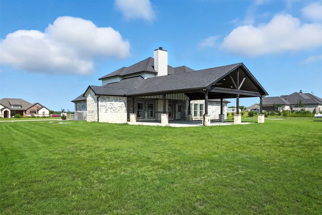 7271 Michelle Point, Krum, TX 76249