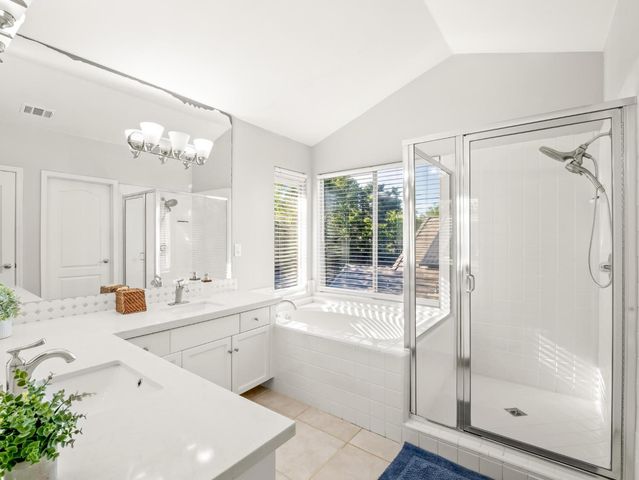9309 N Bayford Street, Fresno, CA 93720