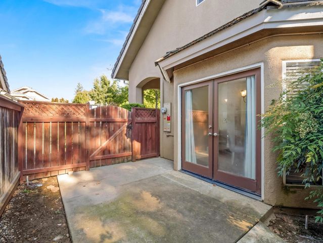 9309 N Bayford Street, Fresno, CA 93720