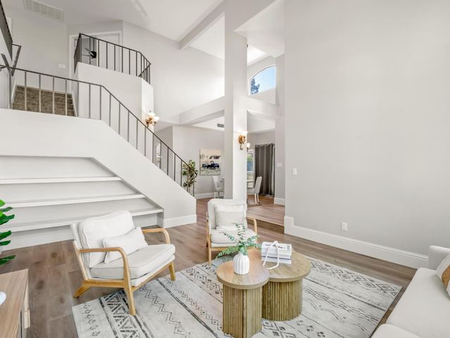 9309 N Bayford Street, Fresno, CA 93720