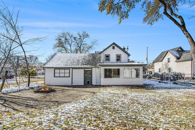 1505 Carl Breeding Way, Jackson, MI 49203