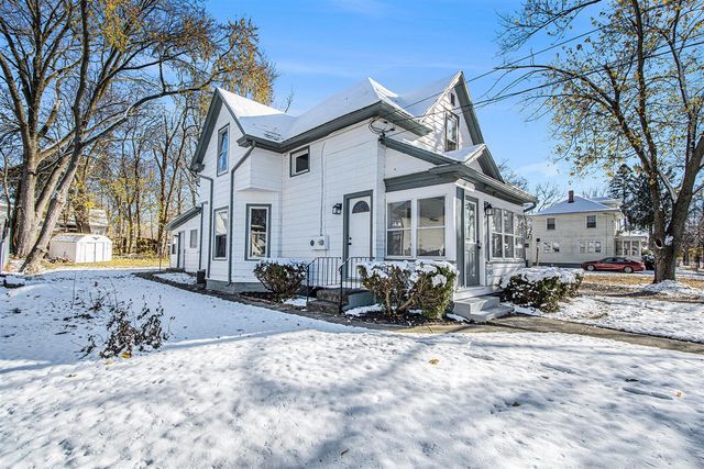 1505 Carl Breeding Way, Jackson, MI 49203