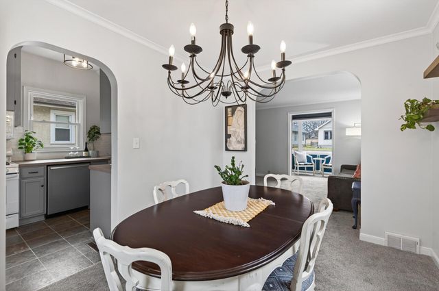 4017 44th Avenue S, Minneapolis, MN 55406