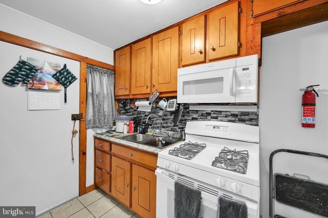 727 HIGH ST, Lancaster, PA 17603