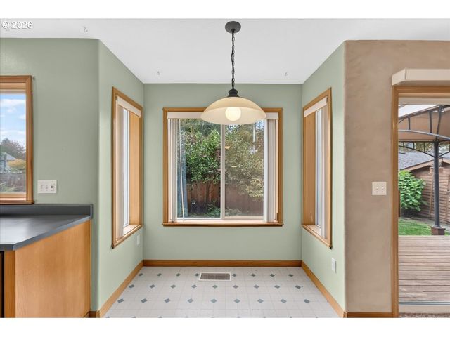 11152 Nw EMPRESS Pl, North Plains, OR 97133