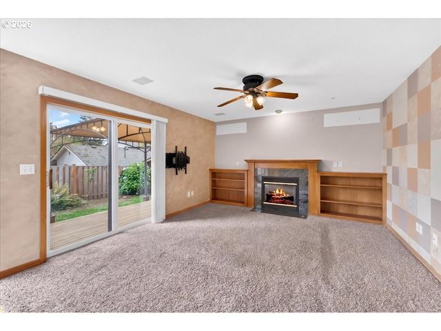 11152 Nw EMPRESS Pl, North Plains, OR 97133