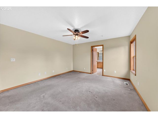 11152 Nw EMPRESS Pl, North Plains, OR 97133