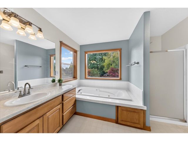11152 Nw EMPRESS Pl, North Plains, OR 97133