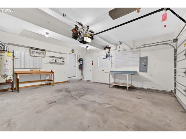 11152 Nw EMPRESS Pl, North Plains, OR 97133