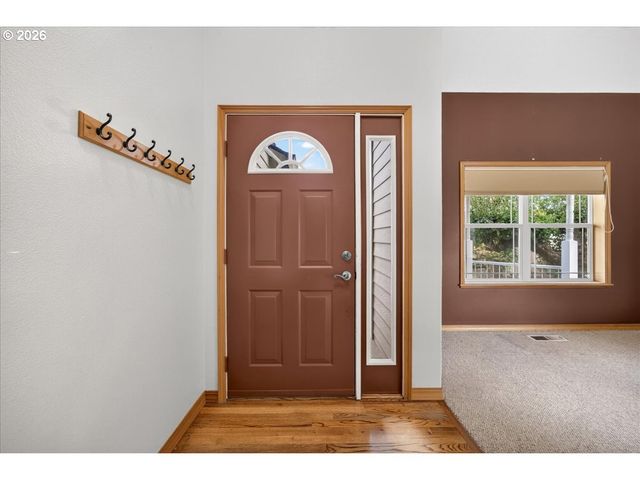 11152 Nw EMPRESS Pl, North Plains, OR 97133