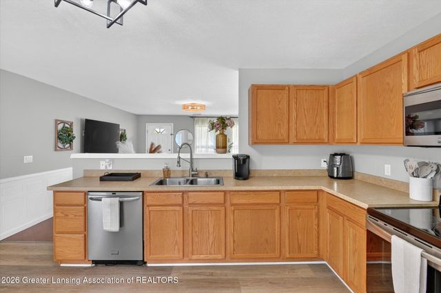 2193 Frontier Court, Holt, MI 48842