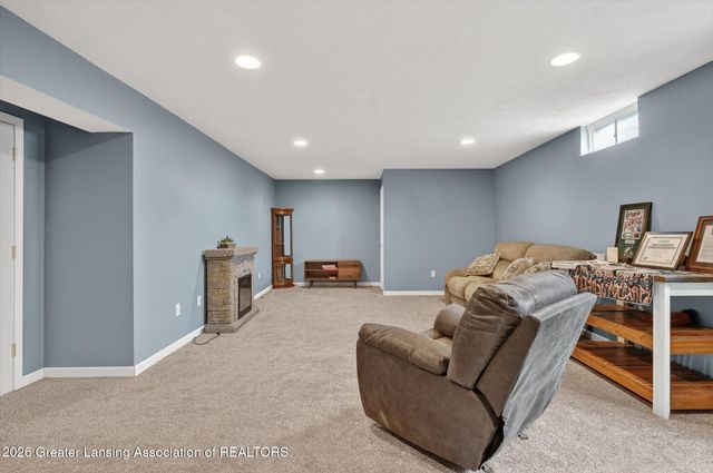 2193 Frontier Court, Holt, MI 48842